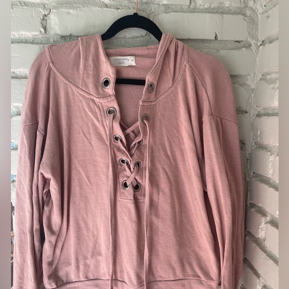 Ocean Drive Mauve Tie Up Hoodie Size M